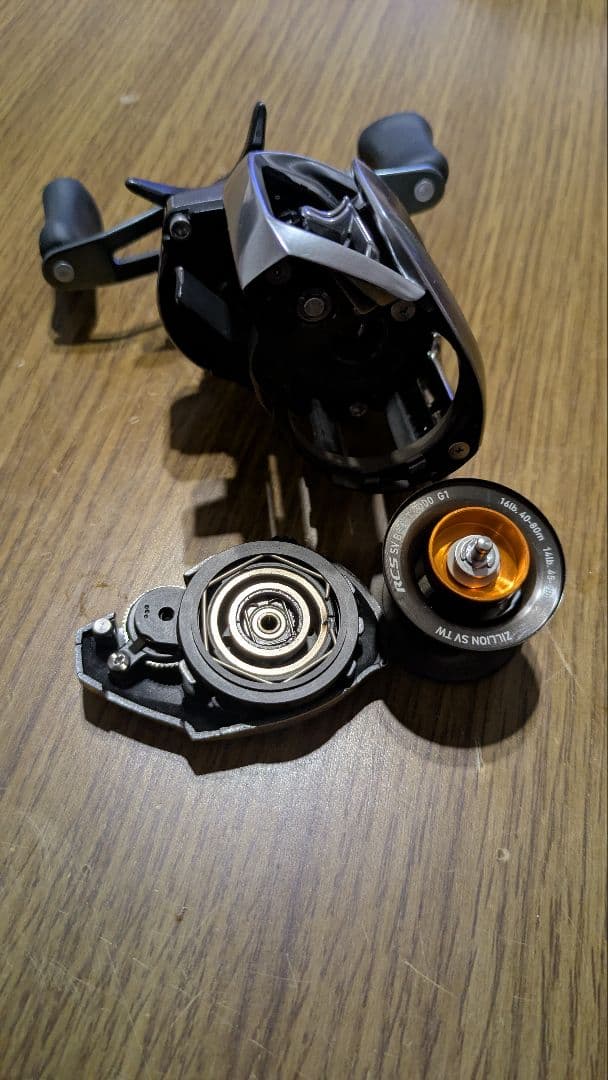 早い者勝ちDAIWA21ジリオンsvtwZILLION SV TW 1000H右