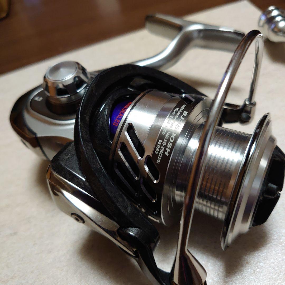 Daiwa SALTIGA BJ3500 SH スピニングリール