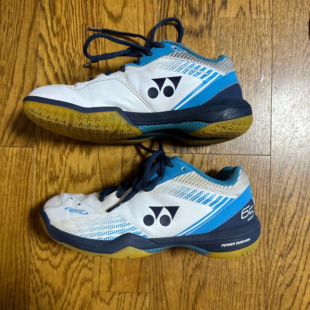 ヨネックス(YONEX) バドミントンシューズ パワークッション 65Z