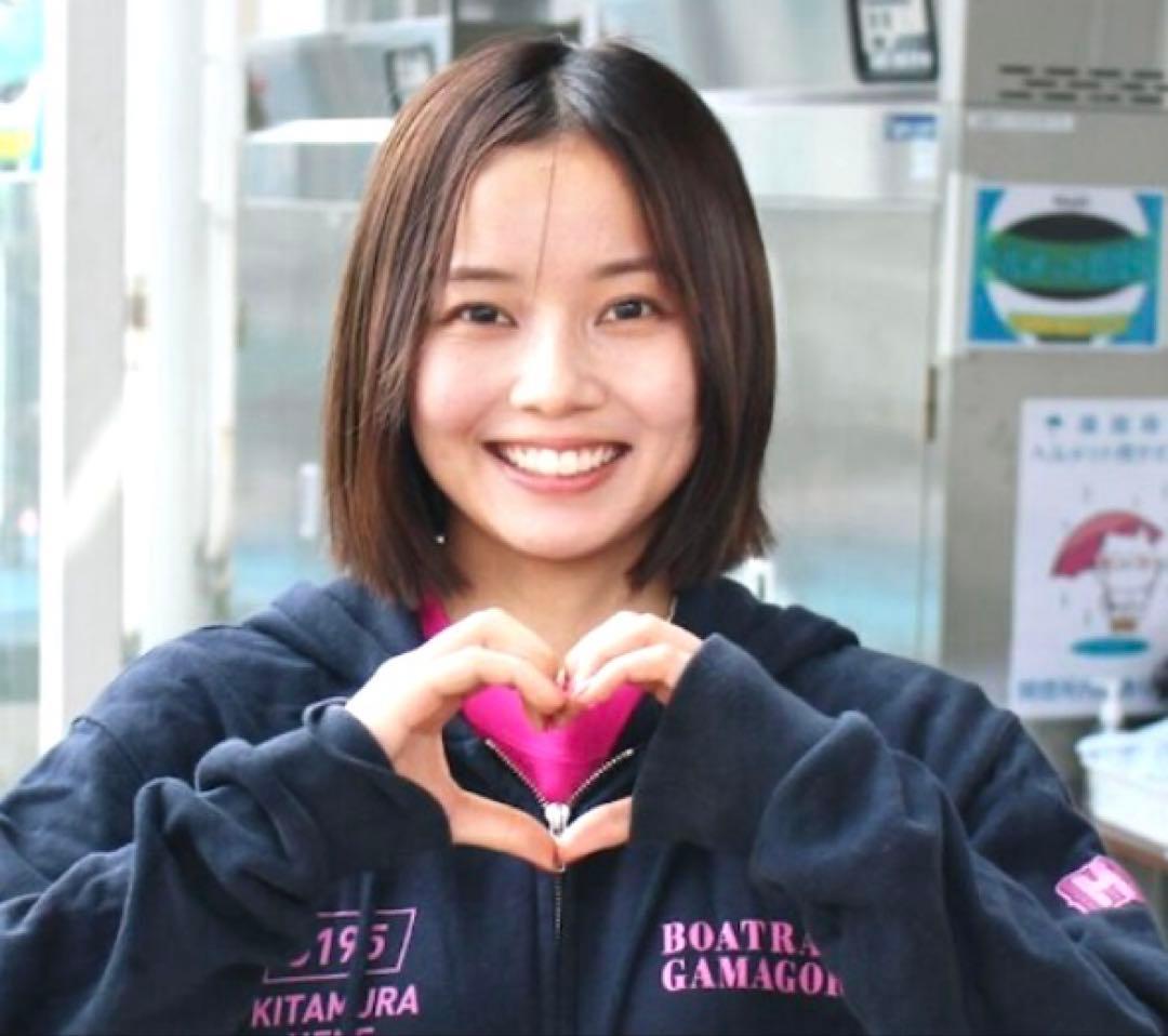 ⭐️北村寧々選手 直筆サイン入りトレーナー⭐️ 超レア❣️ 一点物❣️美人ボートレーサー