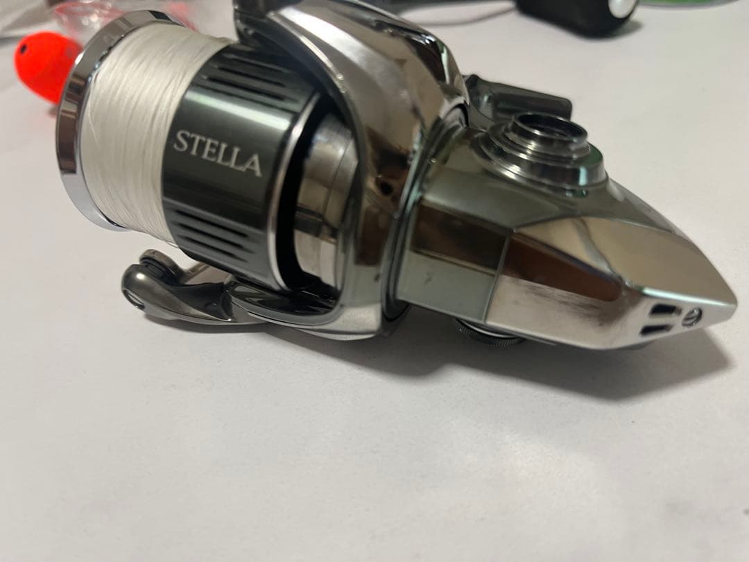 リール 22STELLA 3000mhg