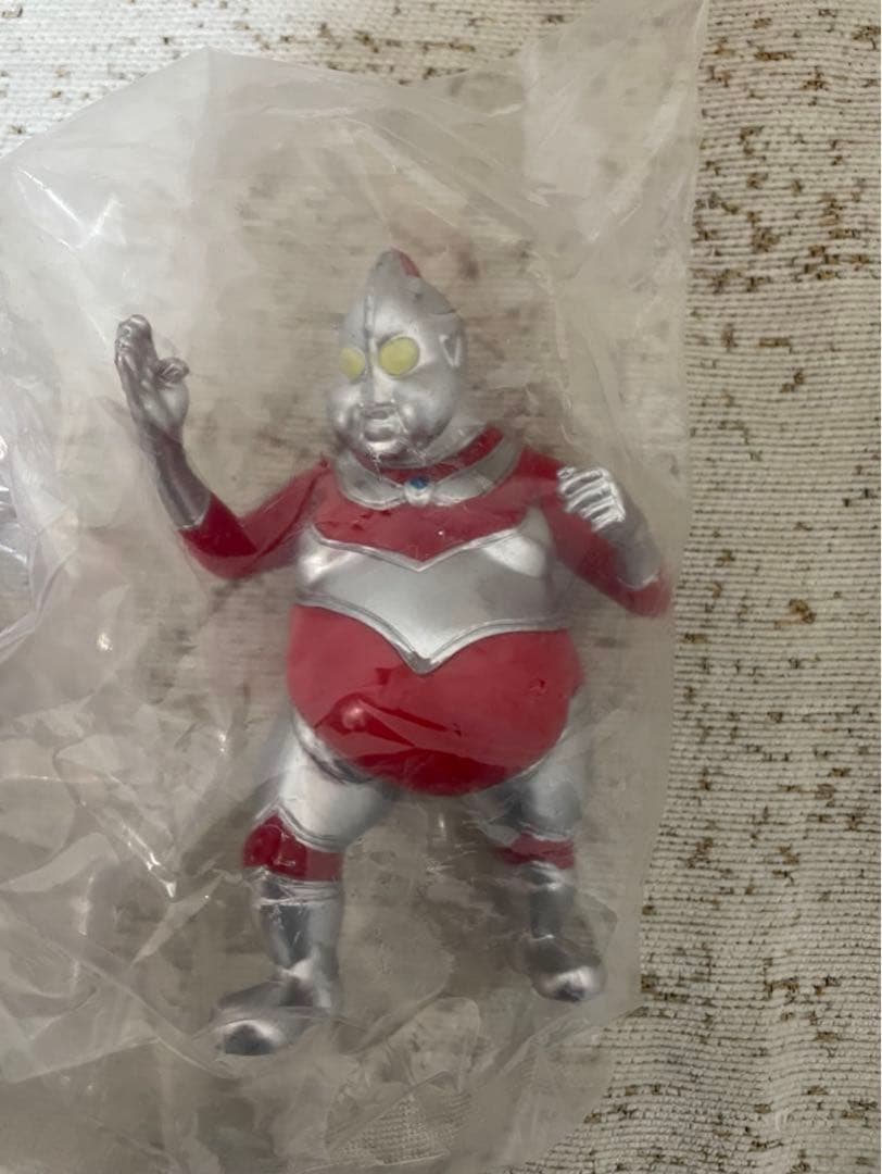 デブトラマン 4体コンプリートセットです