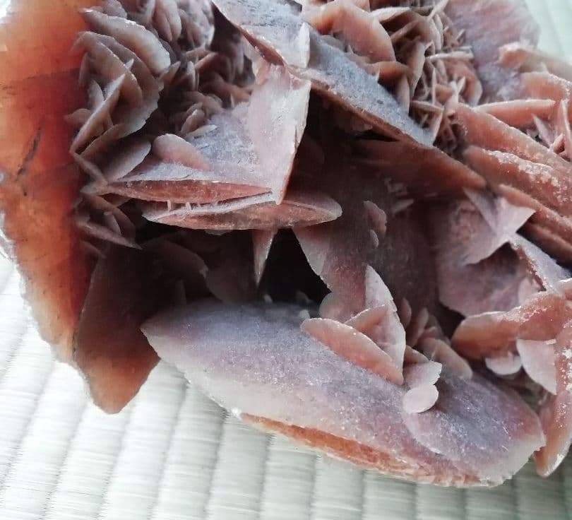 デザートローズ　砂漠の薔薇　オブジェ