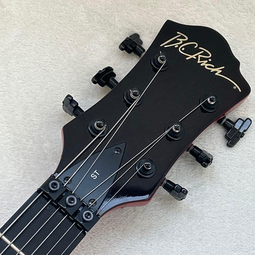 ギター B.C.Rich Mockingbird ST Honey Burst