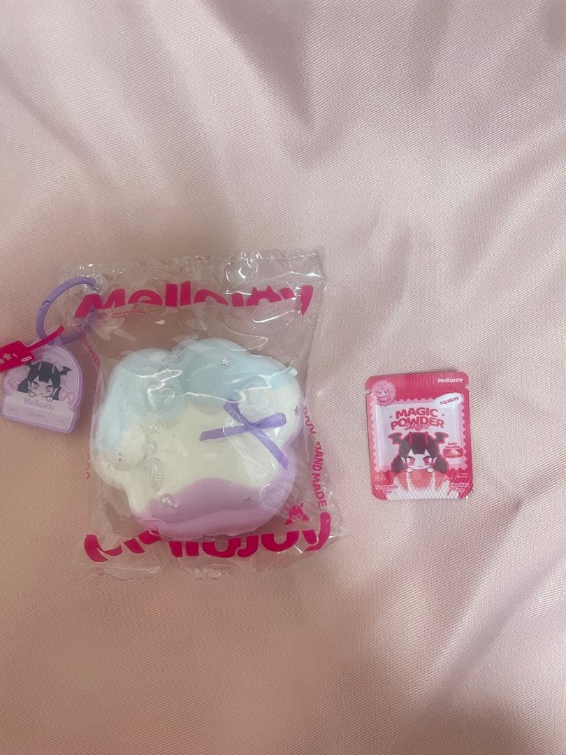 メロジョイ　猫爪　天使爪　パウダー付き パンパンパンケーキ