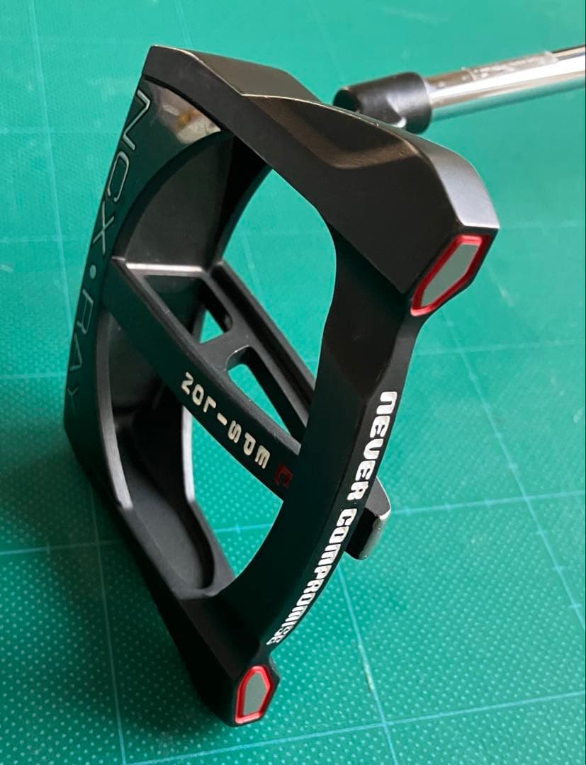 NCX・RAY ネバーコンプロマイズEPSILONパター訳あり設定価格