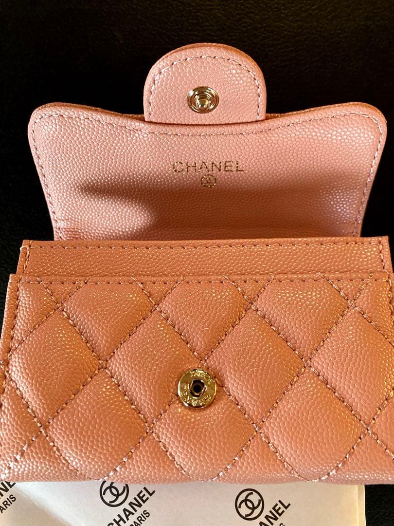 [CHANEL］ 二つ折り財布　超かわいい 　　　　　　ノベルティ