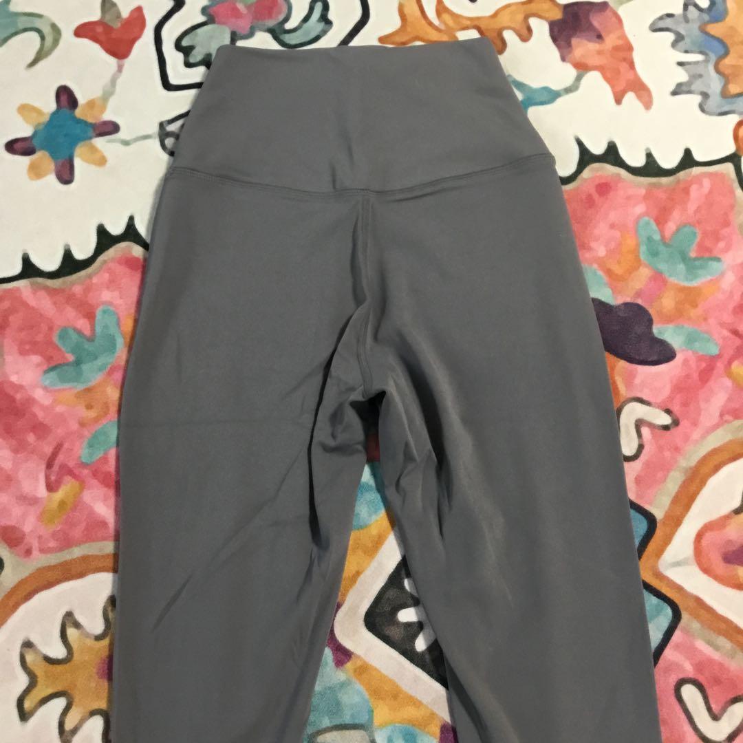 LULULEMON☆ サイズ6 グレー ハイウエスト ヨガパンツ