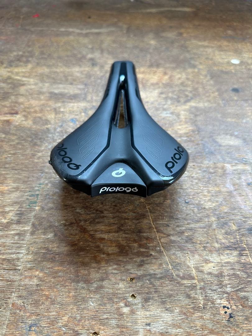 prologo zero2 pas プロロゴ サドル