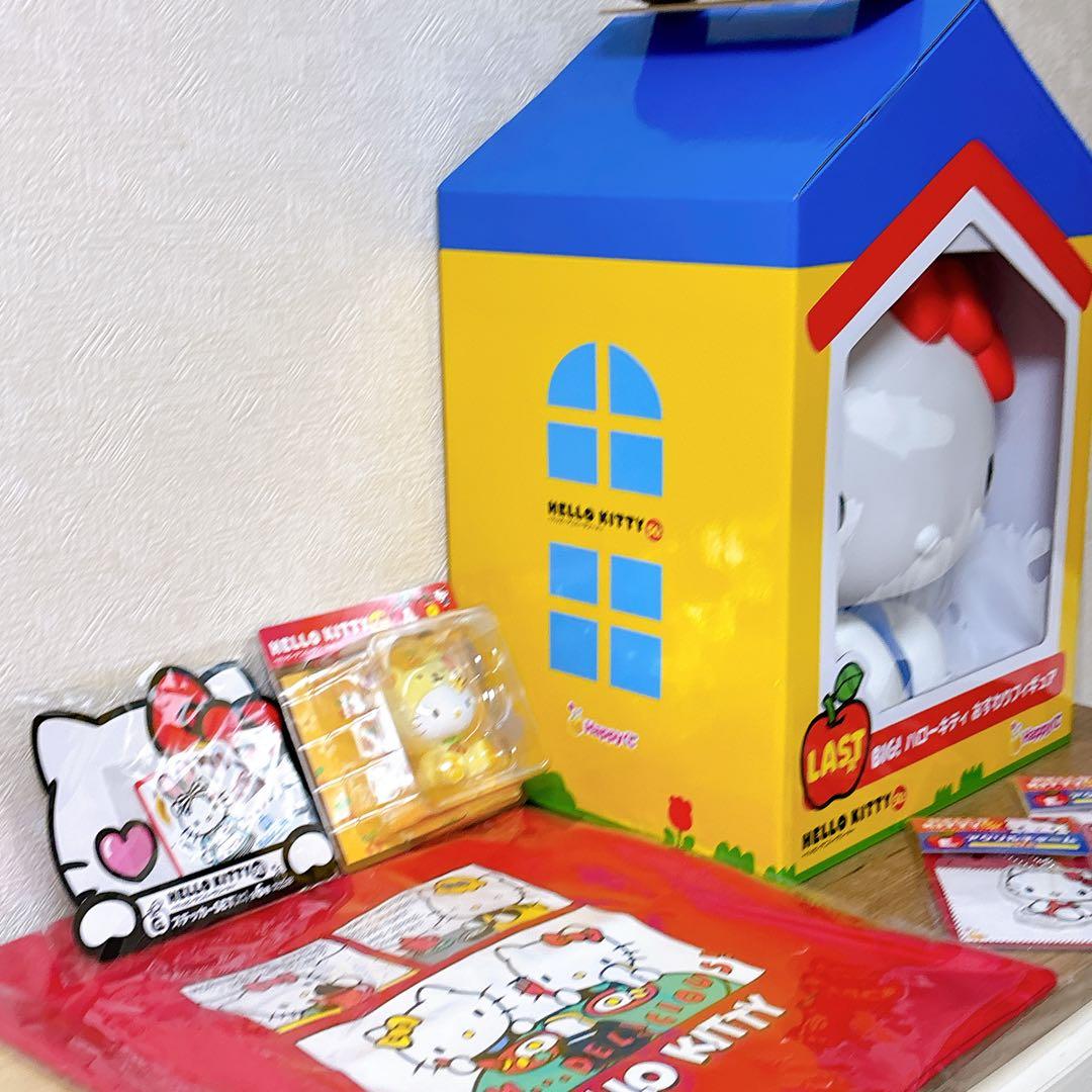 希少！　BIG ハローキティ　1番くじ　ラストワン賞　50周年 Happyくじ