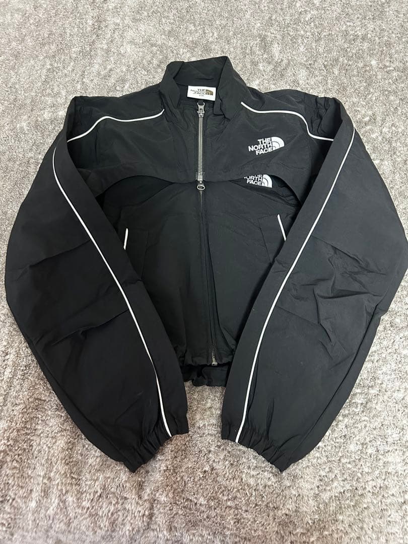 日本未発売THE NORTH FACE ホワイトレーベル　ウィンドブレーカー韓国