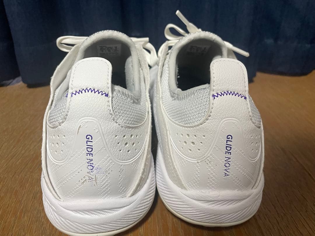 asics グライドノヴァ　バスケットボールシューズ