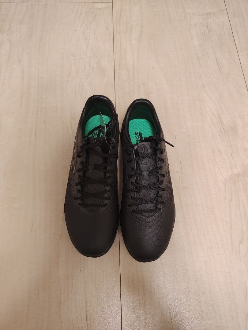 新品 スケッチャーズ Skechers Razor Gold TF 26㎝