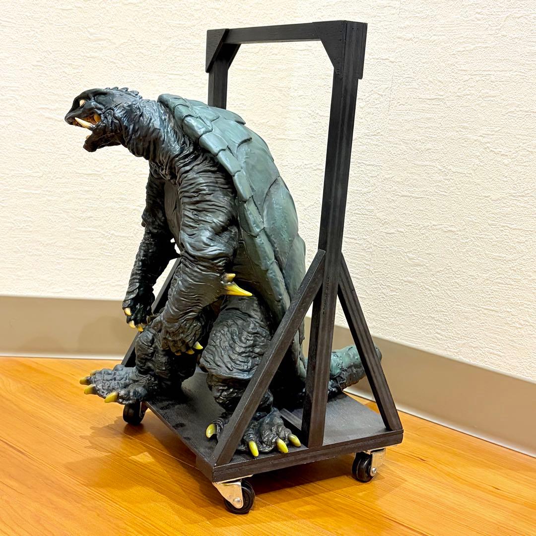 ガメラ２アップ用スーツ 限定スタンバイハンガー付（30cm