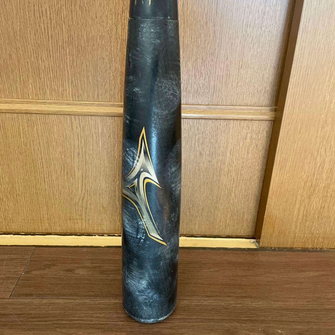 軟式野球バット カーボンファイバー 黒金