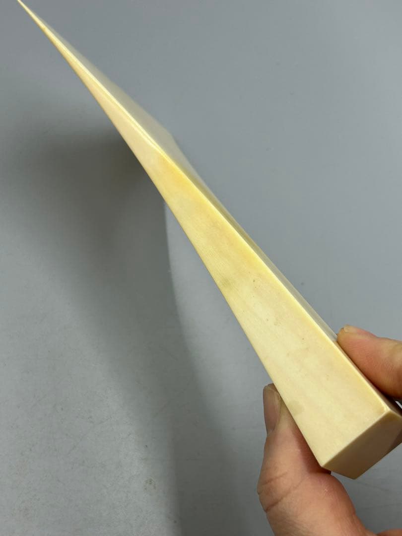 255ヴィンテージ　 天然素材　三味線バチ　重さ約122g