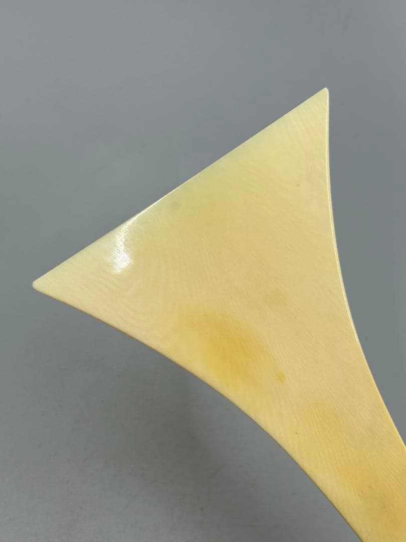 255ヴィンテージ　 天然素材　三味線バチ　重さ約122g