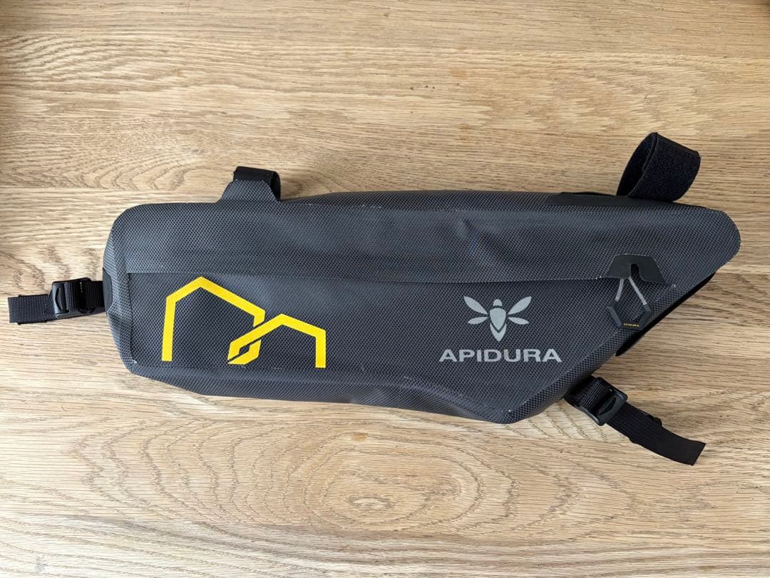 APIDURA エクスペディション フレームパック（3L）