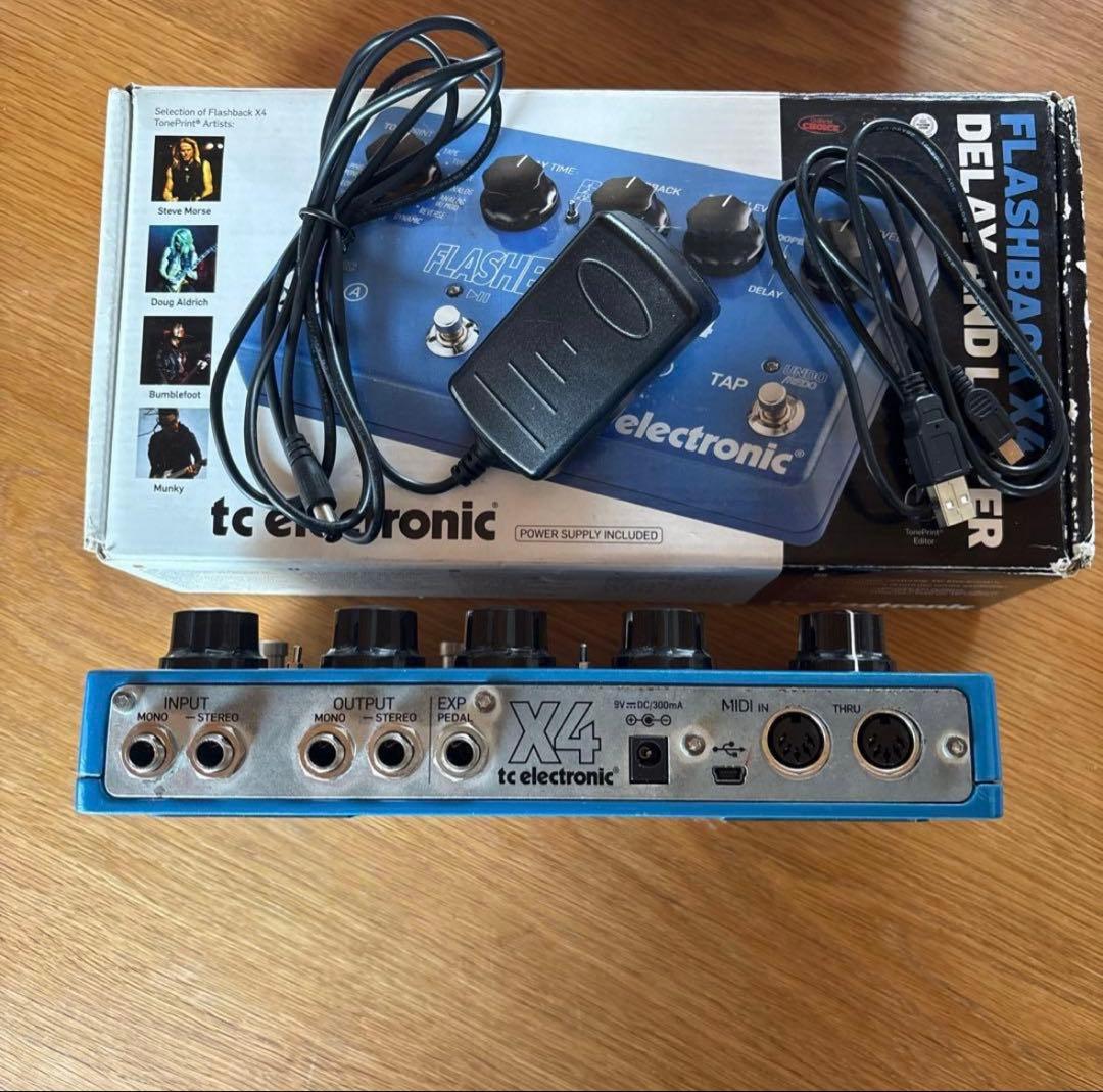 tc electronic Flashback X4 ギターエフェクター