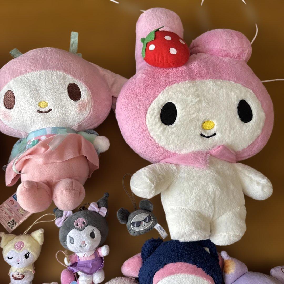マイメロ クロミ ぬいぐるみ マスコット16点まとめ売り