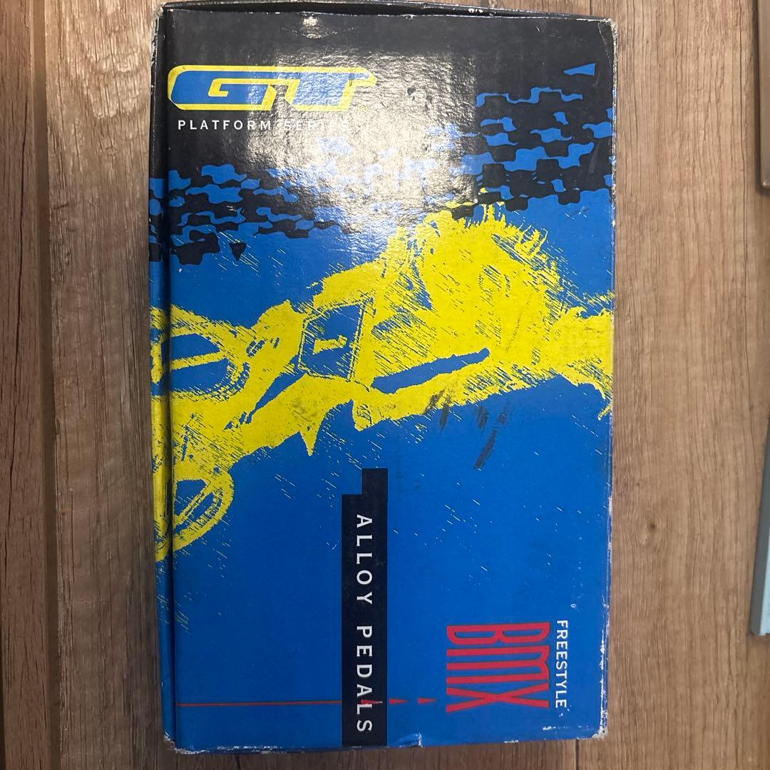 GT BMX フラットペダル　ビンテージ　1/2