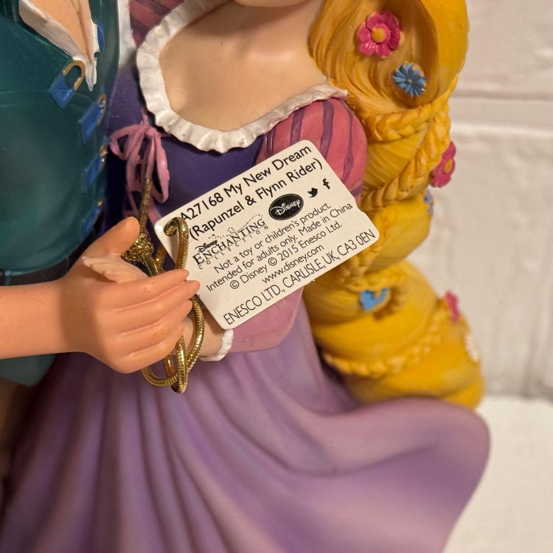 ディズニー EU限定 ラプンツェル フリン 置物