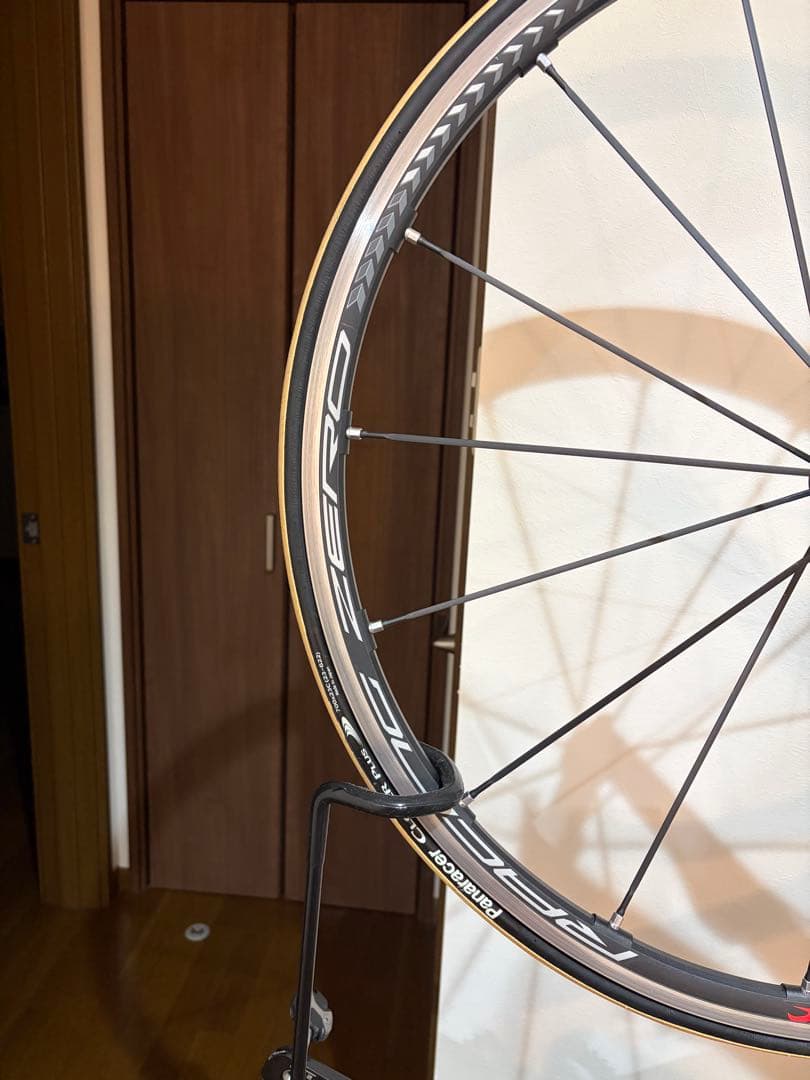 SPECIALIZED ROUBAIX ホイールRACING ZERO付き