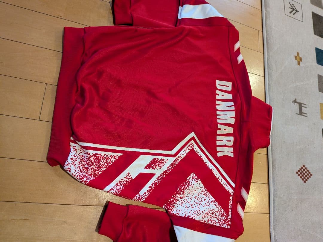 ヴィンテージhummel95/96デンマーク代表ジャージセットアップ