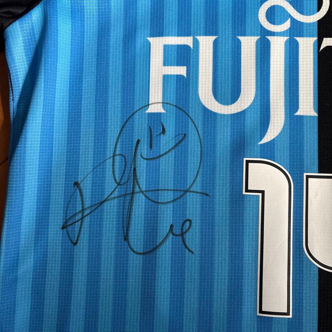 川崎フロンターレ　サッカーシャツ KENGO 14 サインと漢字の名前入り