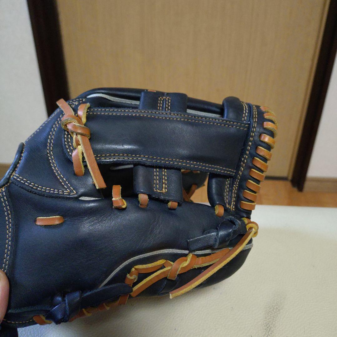 アディダス　西岡モデル　一般軟式用グローブ