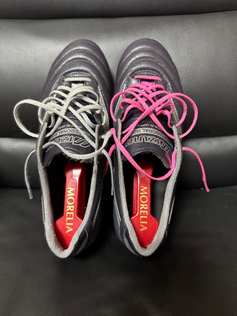 Mizuno Morelia DNA 27 サッカーシューズ シルバー/ネイビー