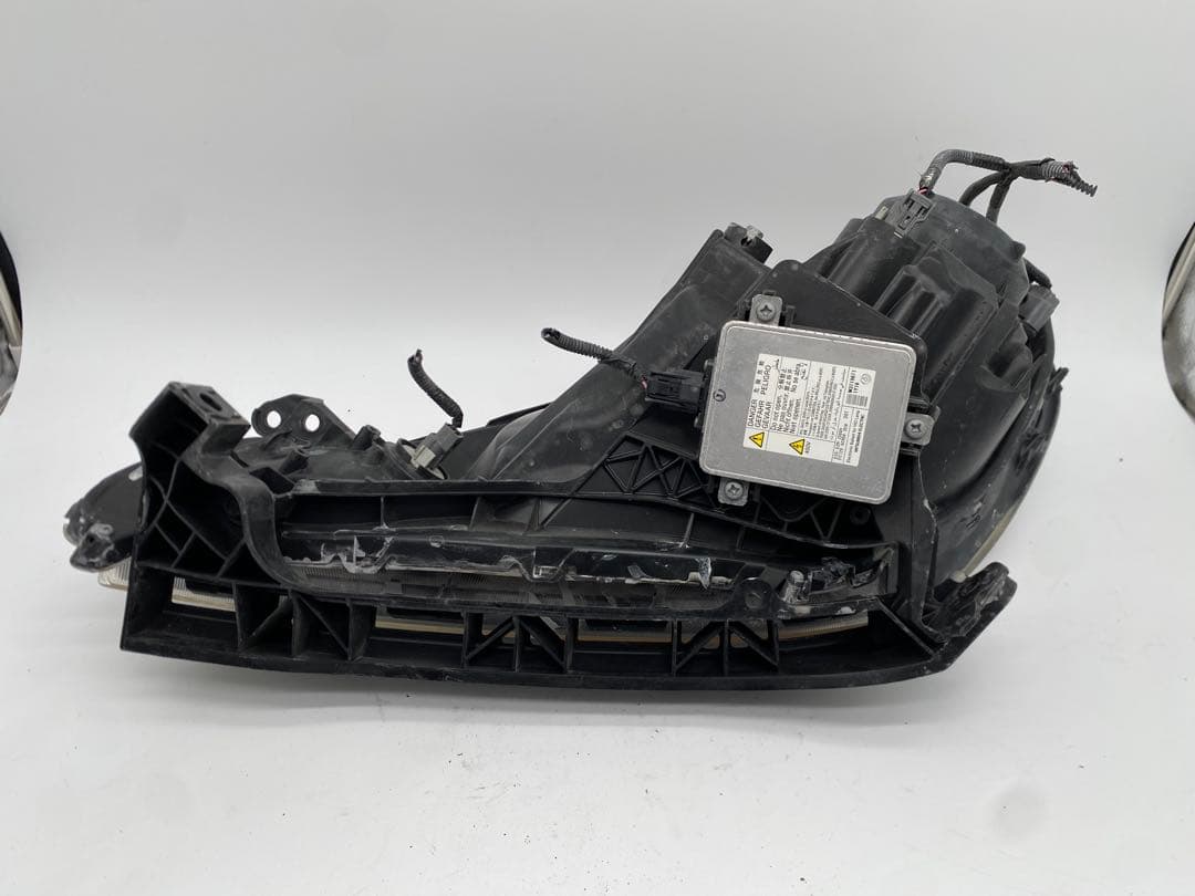 ホンダ フィット GE6 純正 HID ヘッドライト 右側