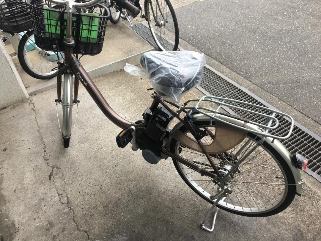地域限定送料無料　ビビL　12AH　軽量モデル　24インチ　茶　神戸　電動自転車