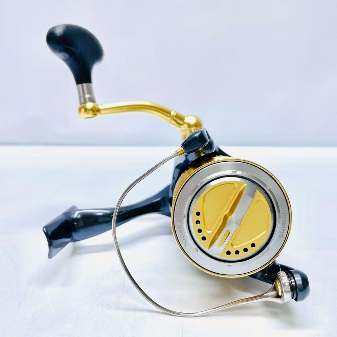 美品　SHIMANO シマノ STELLA 10 ステラ C3000HG
