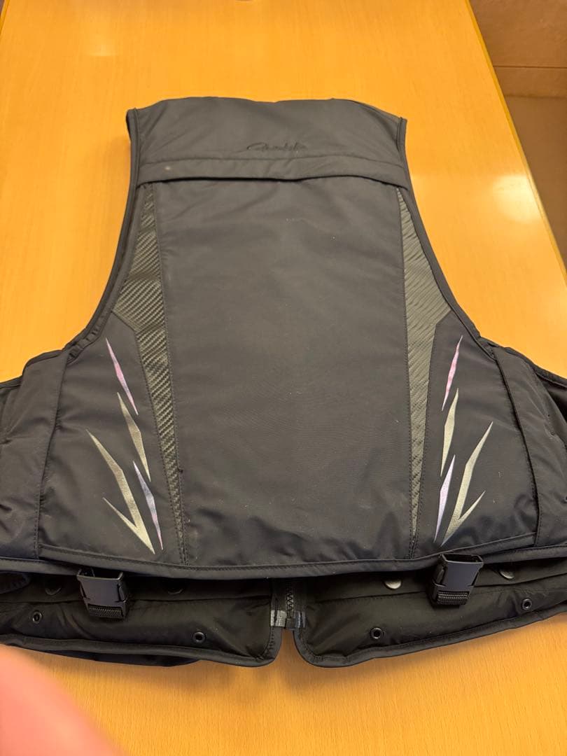がまかつ アルテマシールドプロ フローティングベスト GM6005 3L 未使用