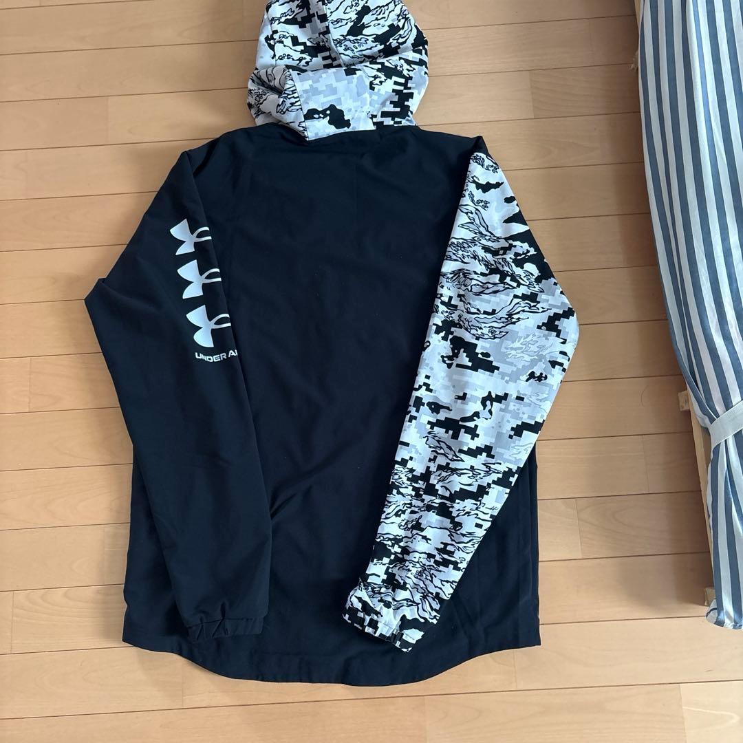 Under Armour フード付きウィンドブレーカー　パンツ　セットアップ