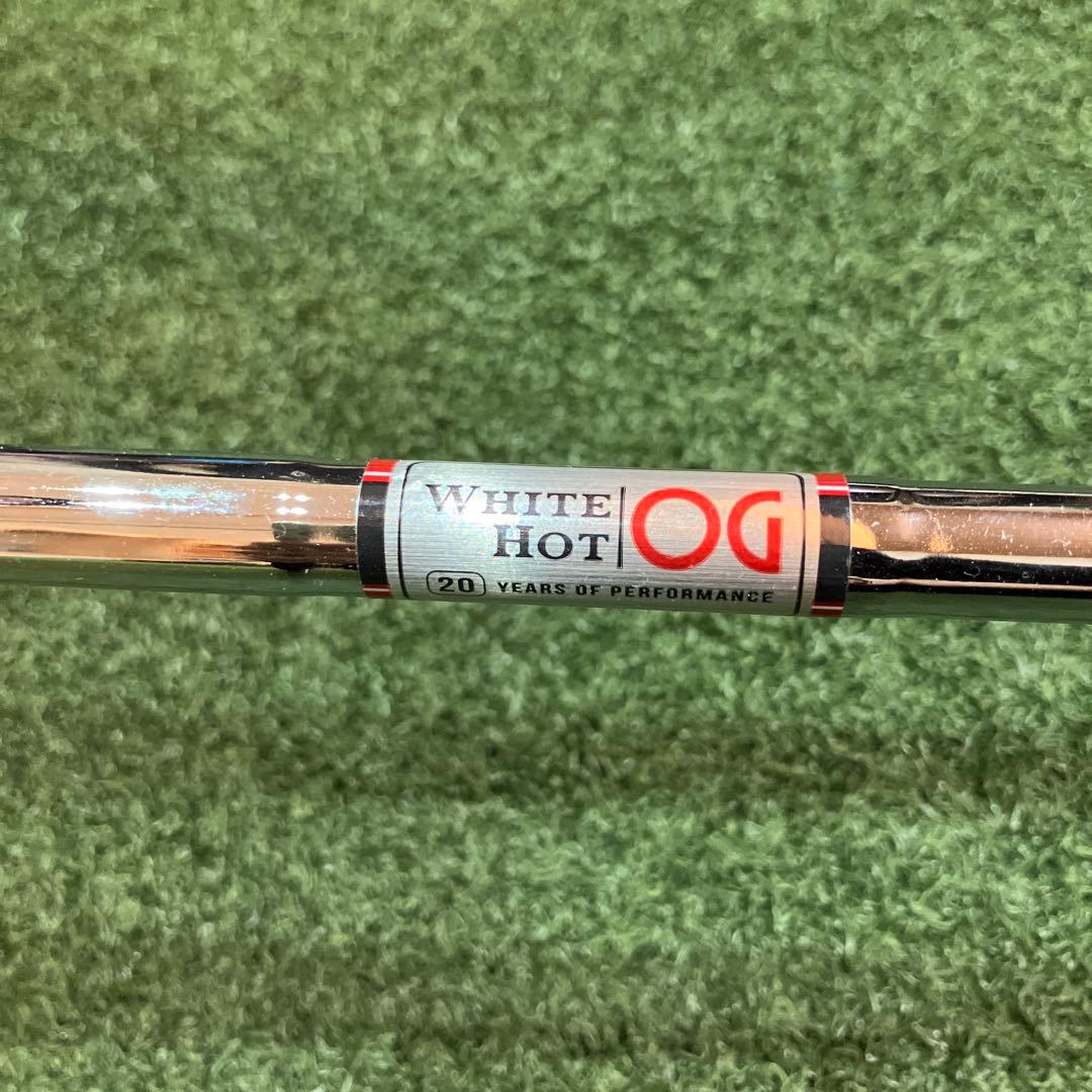 【超美品】ホワイトホット OG Vライン パター 34インチ