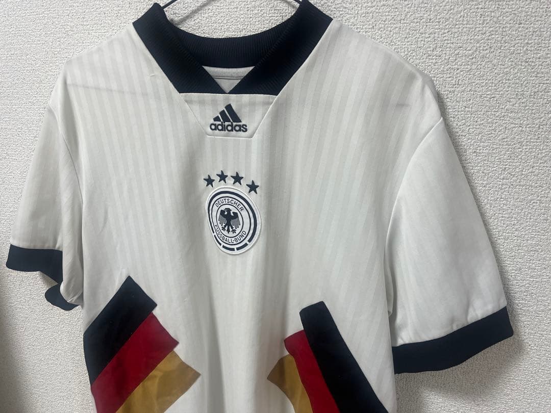 adidas ドイツ代表 ストライプセットアップ上下