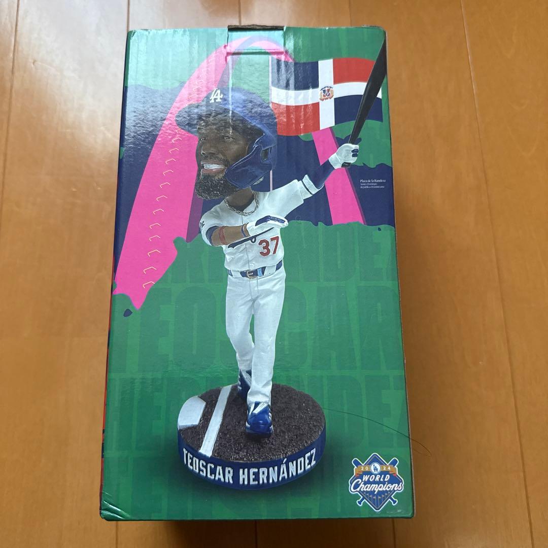 ドジャース　TEOSCAR HERNANDEZ ボブルヘッド