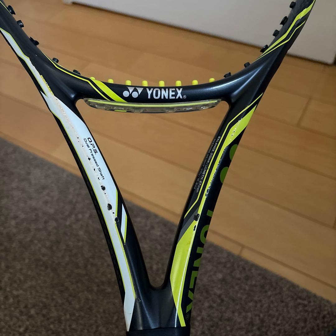 YONEX イーゾーン98(グリップ2) 硬式テニス　ラケット　2本