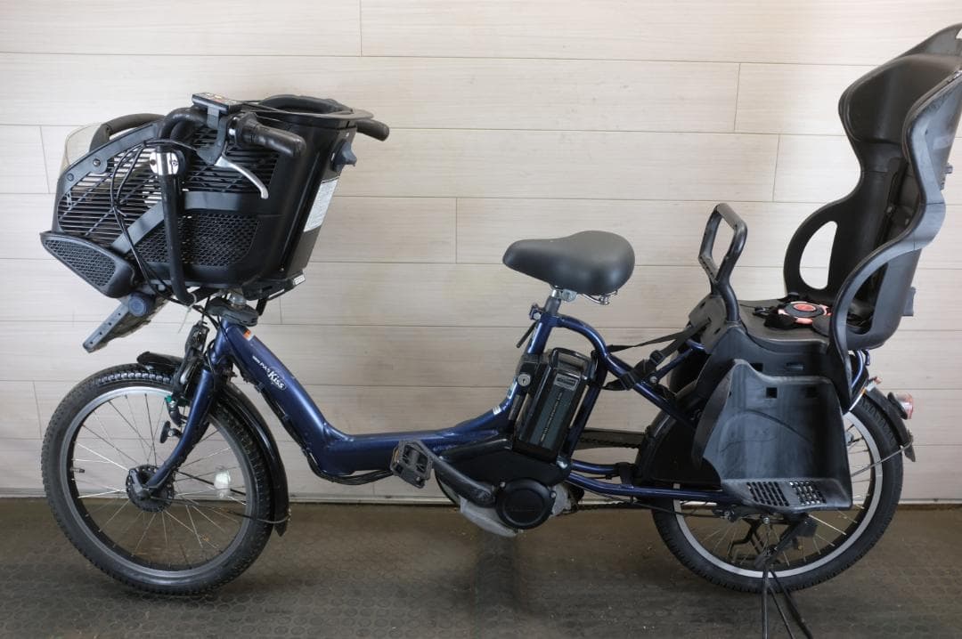 電動自転車ヤマハPAS　KISS　20インチ　3段8.7Ah（4点灯）充電器あり