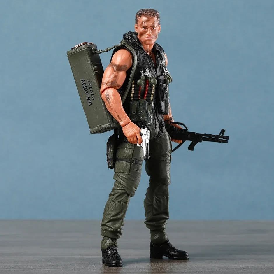 新品①★コマンドー　フィギュア★アーノルドシュワルツェネッガー★残り僅か