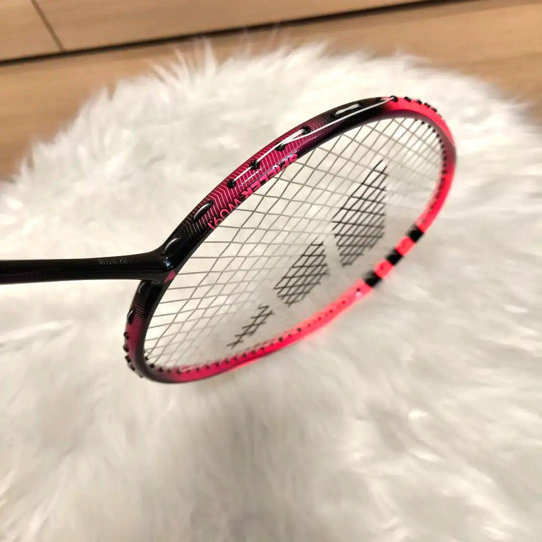 美品　adidas アディダス バドミントンラケット スピーラーW09.1