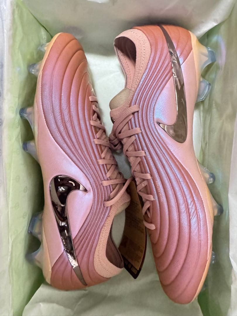 NIKEティエンポマエストロ 27