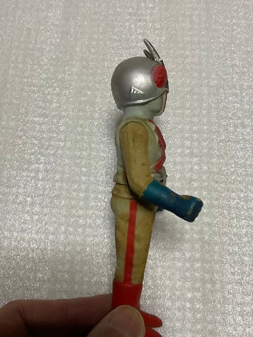 仮面ライダーX／ソフビ人形。【汚れ有り　高さ／14cm程の人形となります】。