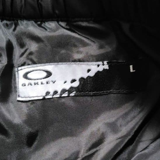 美品★OAKLEY 中綿 キルトパンツ ゴルフ ブラック ドローコード L 黒