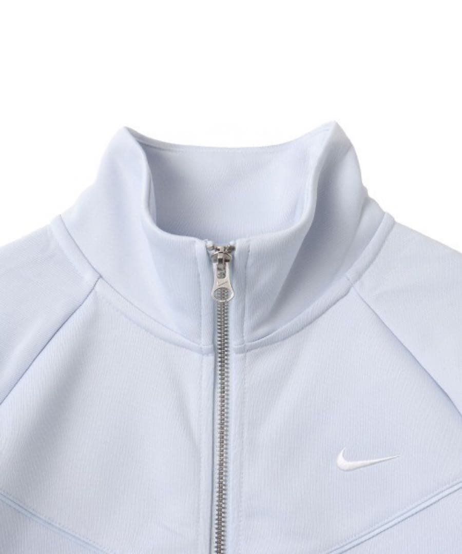 新品未使用　NIKE ナイキ　ジャケット　スウェット　ジャージ
