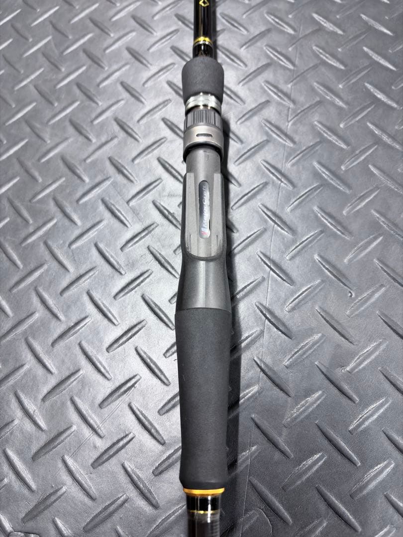 CROSTAGE CRX-792MH/B ロックフィッシュロッド 超美品！