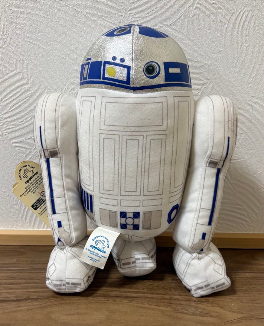 スターウォーズ　R2D2 ぬいぐるみ