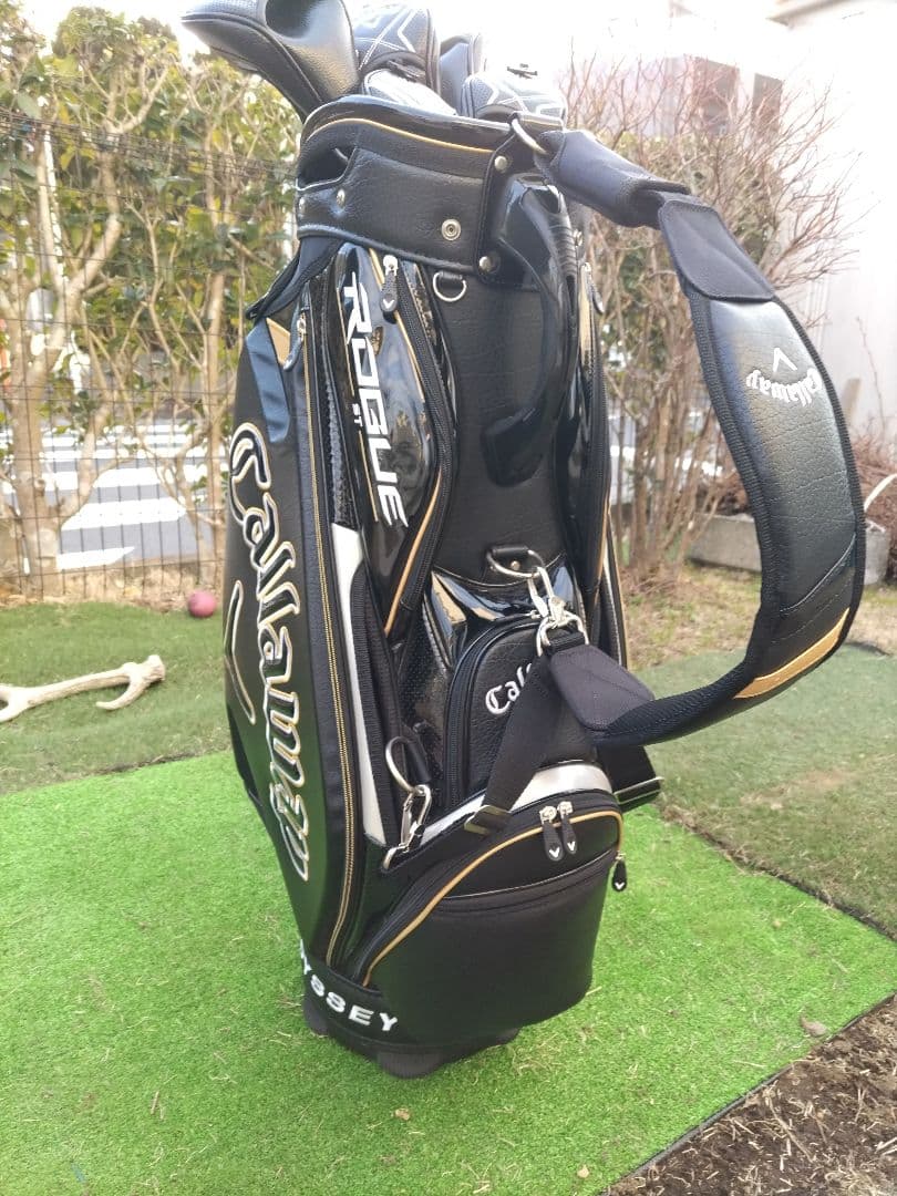 Callaway Rogue ゴルフバッグ・キャディバッグ ヘッドカバーなし